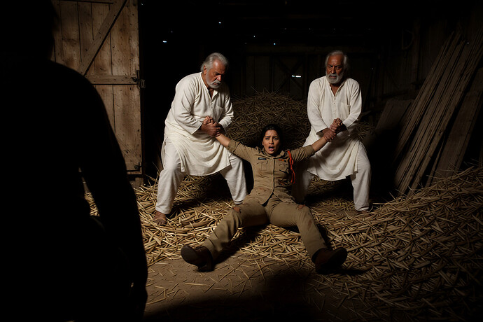 ComfyUI_00001_.png_1764619486