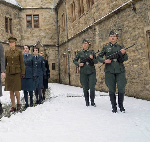 castle_stomberg_part_1_20_by_charliebravoniner_dl7frd7-pre